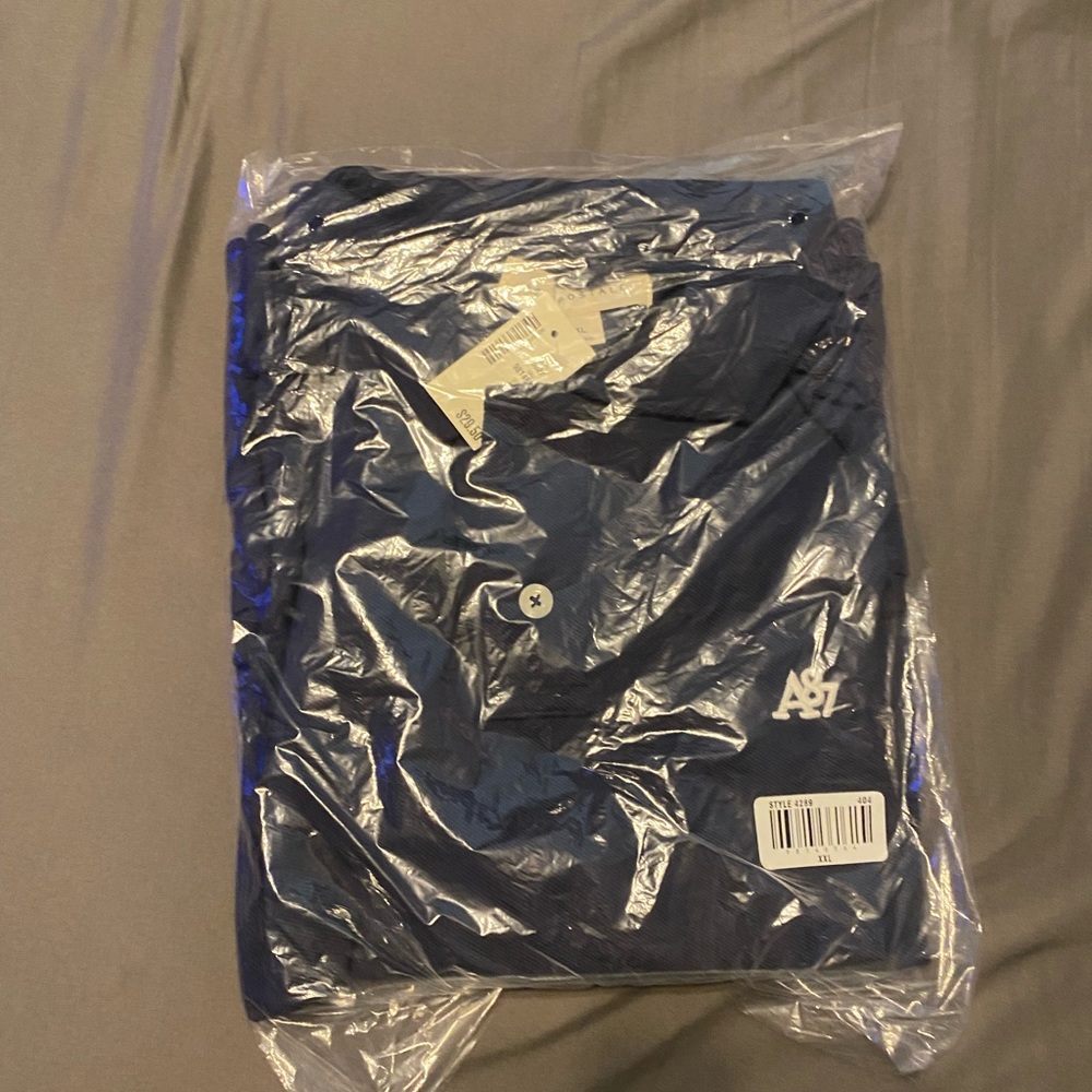 Aeropostale mens size XXL polo.